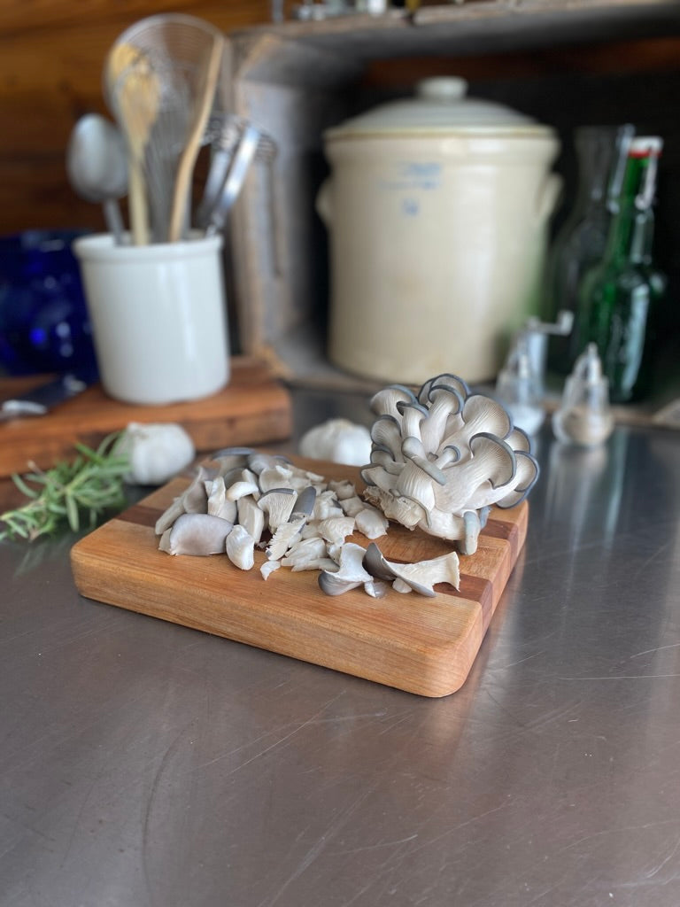 Fresh Organic Oyster Mushrooms – Farm Pickup Only