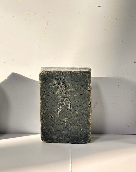 Activated Charcoal & Tea Tree